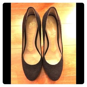 Joan & David Grey Texured Pumps